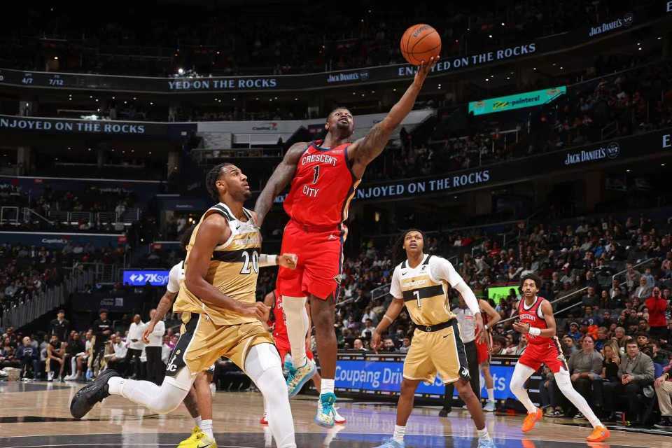 特雷杨缺席！鹈鹕大胜奇才结束9连败 墨菲35分锡安31分奎因三双