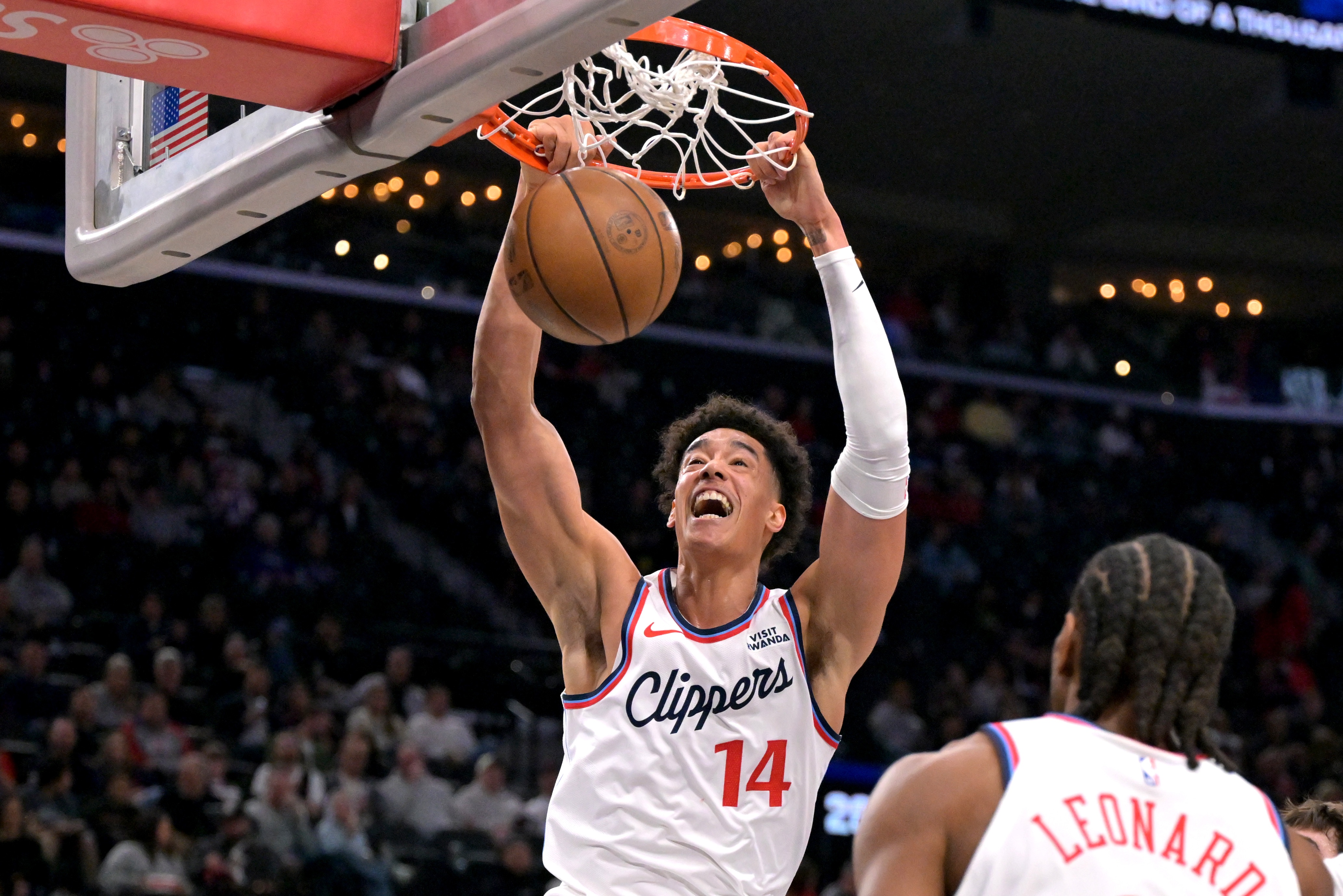 九游娱乐-键盘侠|快船找到小乔丹二代！科怀·库里·伦纳德上线&amp;三分太香了