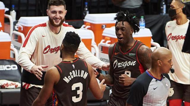 1620717417677072435.jpg USATSI_16053221-2.jpg